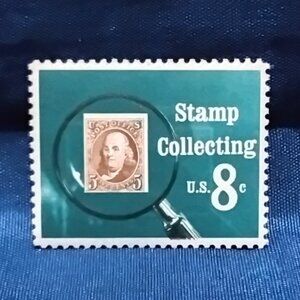 Uncirculated USA 1972 Stamp Collecting 8 Cent Stamp!!